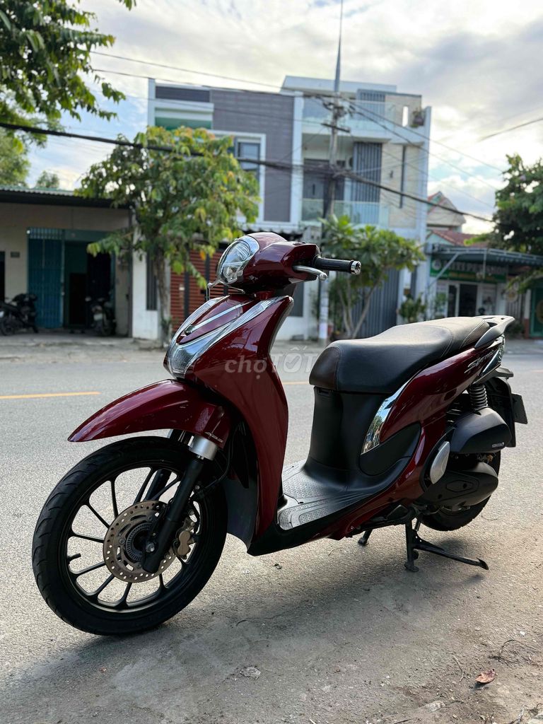 Honda SH Mode Abs 2021 B.số 43 Góp trả trước 10tr. Mua bán Xe máy tại Quận Liên Chiểu Đà Nẵng được đăng bởi Hòa Xe Máy Cũ hình 1