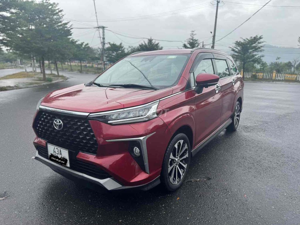 Toyota Veloz Cross 2022 Top 1.5 CVT 9500 km. Mua bán Ô tô tại Quận Cẩm Lệ Đà Nẵng được đăng bởi Anh Tân hình 2