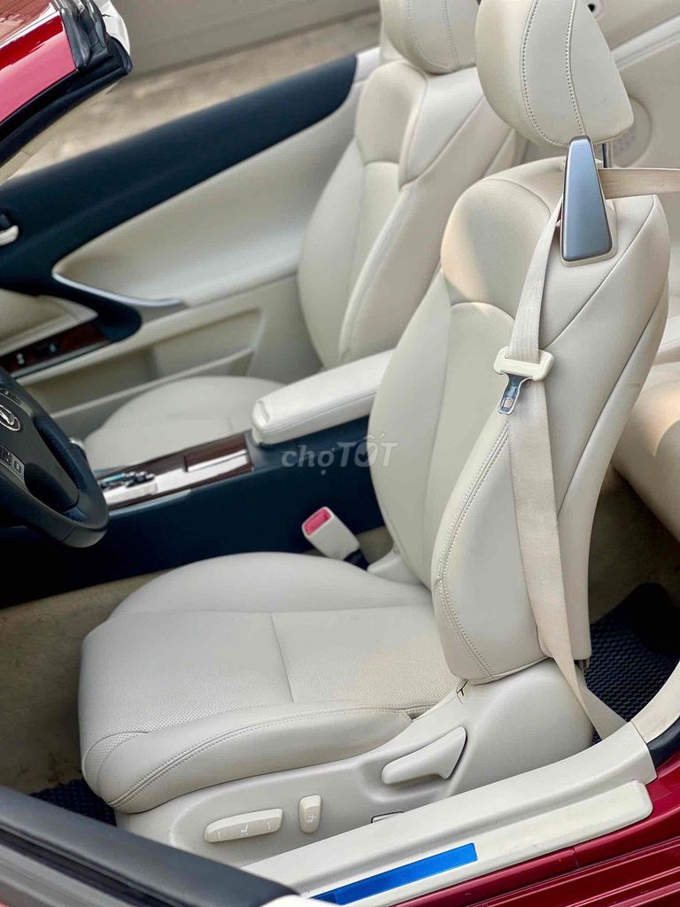 Lexus IS 250C 2011 mui trần 2 cửa - 6 vạn. Mua bán Ô tô tại Quận Long Biên Hà Nội được đăng bởi Hoàng Thanh auto hình 8