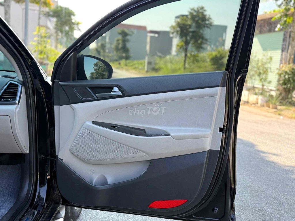 Hyundai Tucson 2016 2.0 ATH - 90000 km. Mua bán Ô tô tại Huyện Gia Lộc Hải Dương được đăng bởi Nhất Tín Ô Tô Hải Dương hình 11