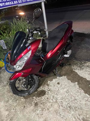 Honda PCX màu Đỏ