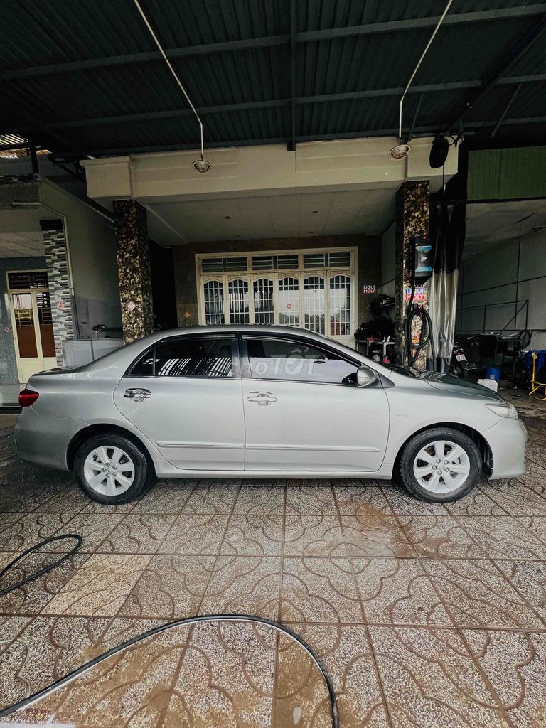 Toyota Corolla Altis 2010 1.8G MT - 123 km