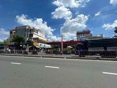 Bán Nhà Xưởng lớn đường Tải Diện hơn 180m 2 khu Nhà lớn