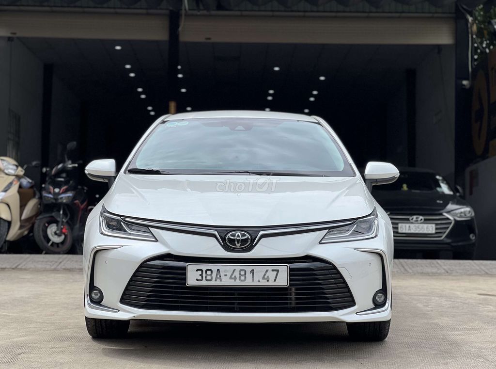 Toyota Corolla Altis 2022 1.8V - 22000 km