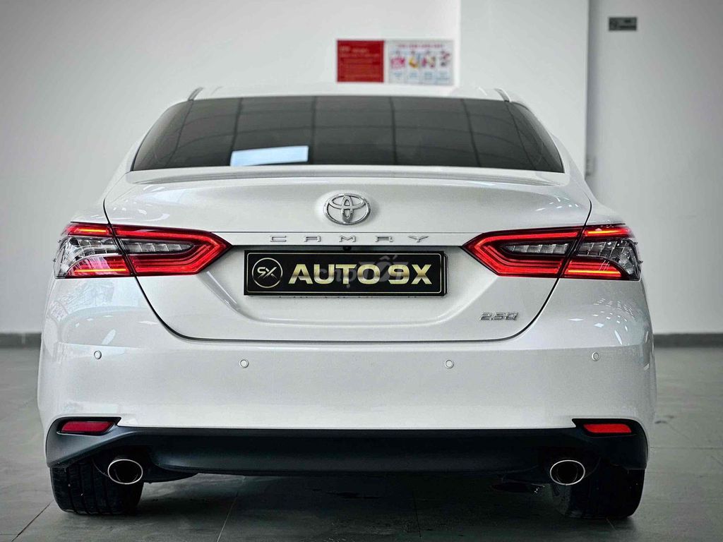 𝐓𝐎𝐘𝐎𝐓𝐀 𝐂𝐀𝐌𝐑𝐘 𝟐.𝟓𝐐 𝐒𝐈𝐄̂𝐔 ĐẸP. Mua bán Ô tô tại Thành phố Thủ Đức Tp Hồ Chí Minh được đăng bởi Tấn Khang Chuyên Xe Lướt hình 6