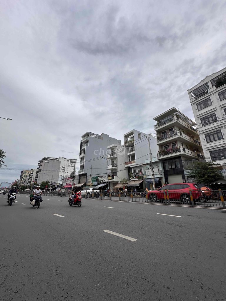Hẻm Nội Bộ 12m Nguyễn Xí Sát VinCom,7x17m,Cn 110m2, 2 Lầu, Giá 18.5 tỷ - ảnh 3
