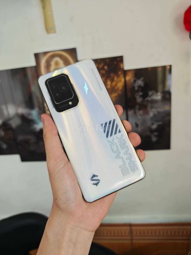 Black Shark 5 8GB/128GB . gameming phone. rom qt. Mua bán Điện thoại tại Quận Hải Châu Đà Nẵng được đăng bởi KenTony KenMobile hình 1