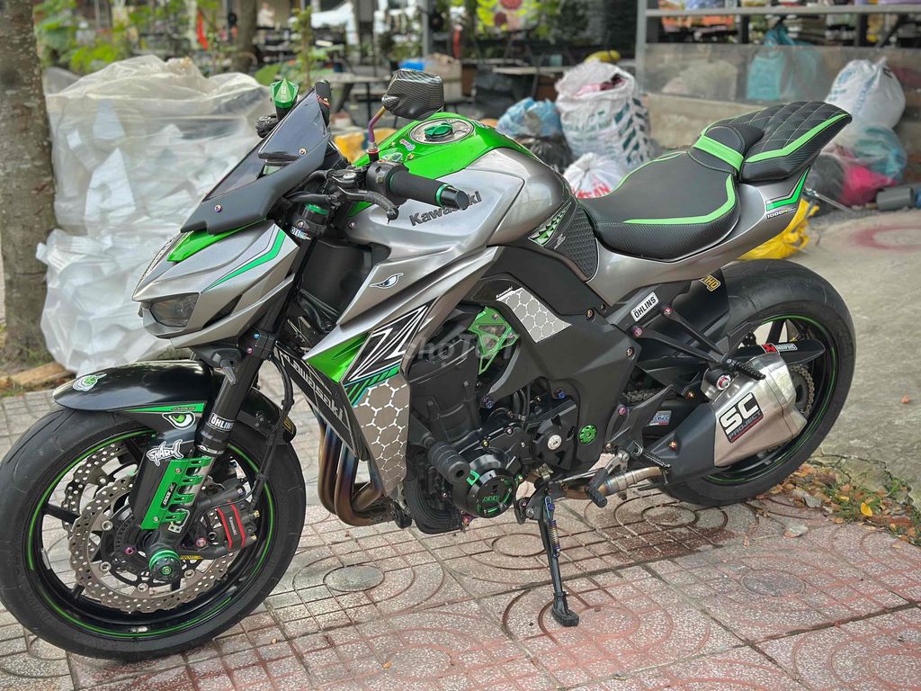 Kawasaki Z1000 Đen Xanh lá 2016 bao zin chính chủ. Mua bán Xe máy tại Thị xã Cai Lậy Tiền Giang được đăng bởi Khang hình 2