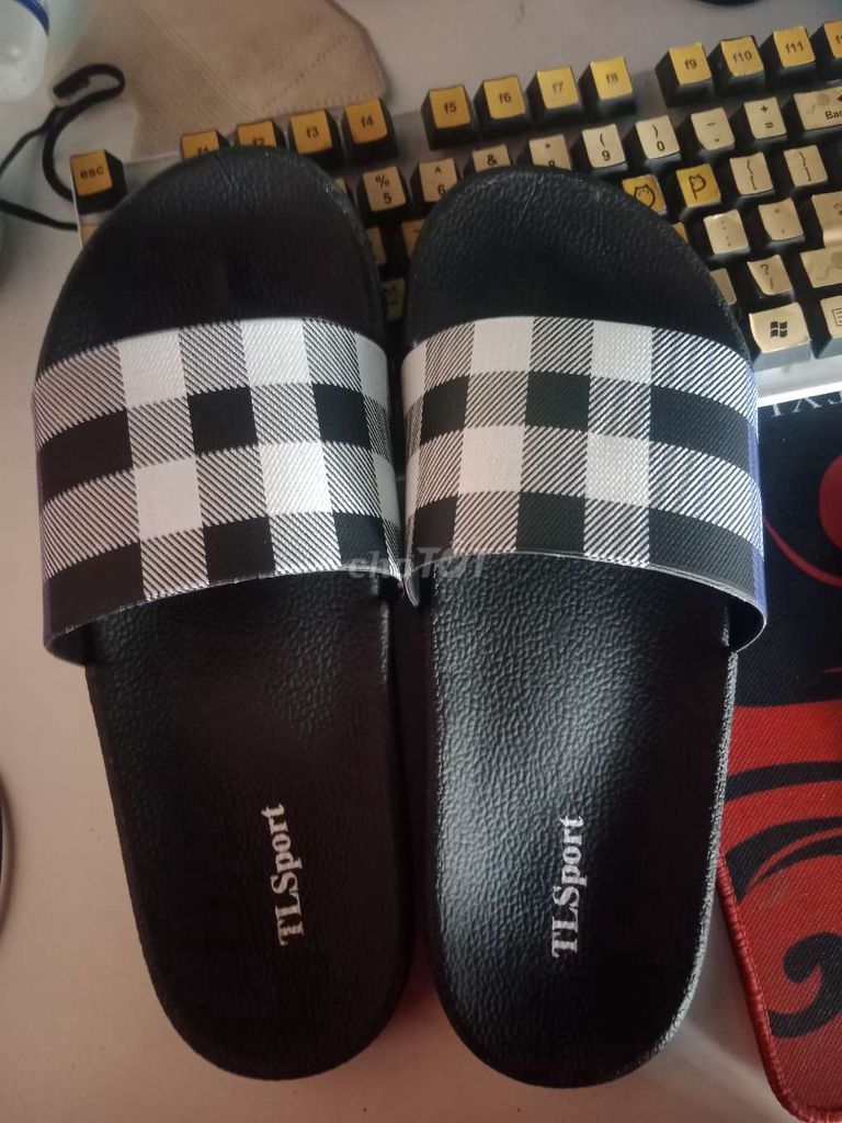 Dép quai ngang nam nữ Đen Xám size 42