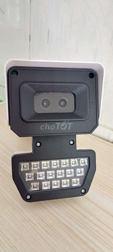 Camera TOPSEE 4MP Mới nguyên hộp. Mua bán Máy ảnh, Máy quay tại Huyện Mỏ Cày Bắc Bến Tre được đăng bởi Camera Thanh Lý Bến Tre hình 1