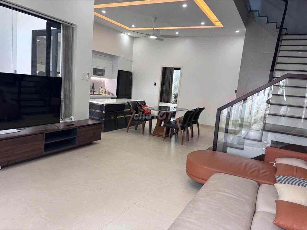 3-bedroom house with car garage near FPT City — photo 12