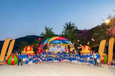 TUYỂN DỤNG BÁN HÀNG PHÂN BÓN