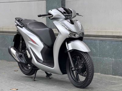 SH 150i ĐK CUỐI 2021 Mix BẠC POSCHE. Mua bán Xe máy tại Thành phố Thủ Đức Tp Hồ Chí Minh được đăng bởi Vũ Vũ