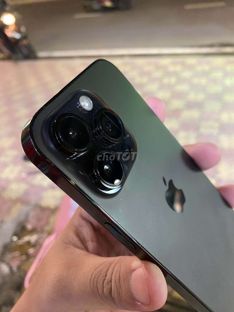 Apple iPhone 14 Pro 128GB Đen Đã dùng. Mua bán Điện thoại tại Huyện Hóc Môn Tp Hồ Chí Minh được đăng bởi Duy Tân  hình 1