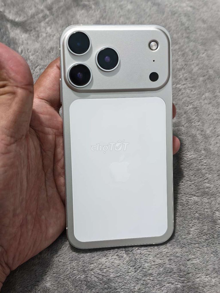Apple iPhone XR 64GB QT bạc . Mua bán Điện thoại tại Thành phố Vĩnh Long Vĩnh Long được đăng bởi Duy Kha MOBILE hình 1