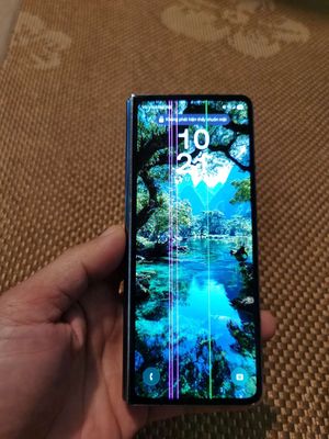 Samsung Galaxy Z Fold Xanh 256. Mua bán Điện thoại tại Thị Xã Buôn Hồ Đắk Lắk được đăng bởi Tran Tuấn