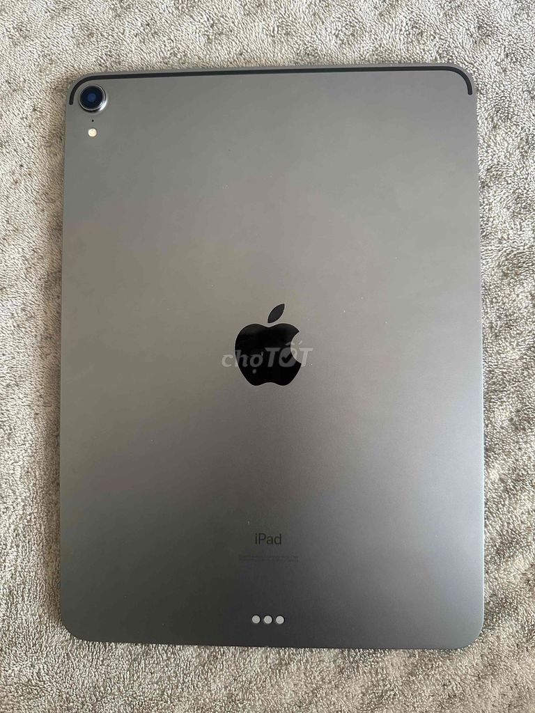 Apple iPad Pro 11 inch 64GB Xám. Mua bán Máy tính bảng tại Huyện Kim Thành Hải Dương được đăng bởi nguyen long hình 1