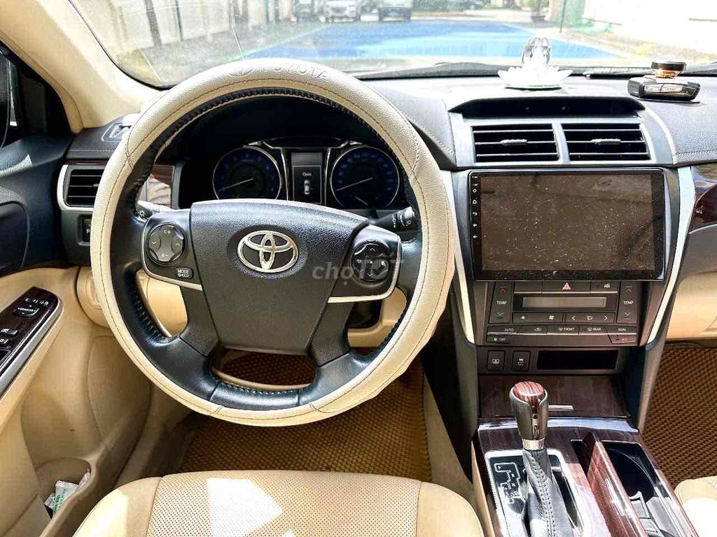 Toyota Camry 2018 photo 2