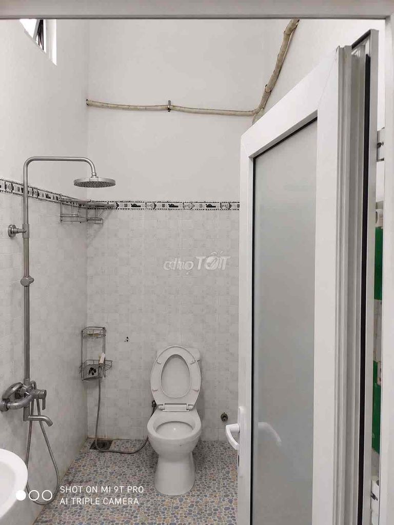 Furnished room a 3-minute walk from the beach in Hòa Hải — photo 4