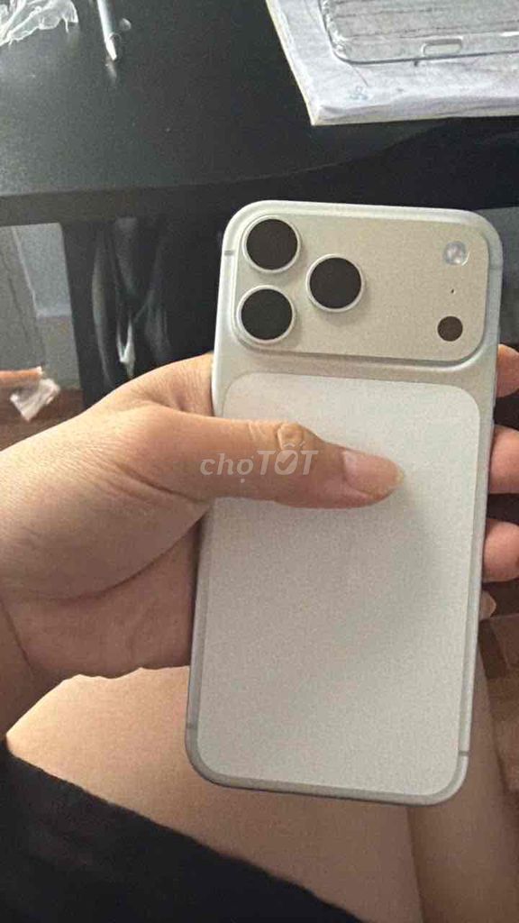 Apple iPhone 17 Pro Max 256GB- Silver- ZP/A. Mua bán Điện thoại tại Thành phố Đà Lạt Lâm Đồng được đăng bởi Phạm Hồng Thái hình 1