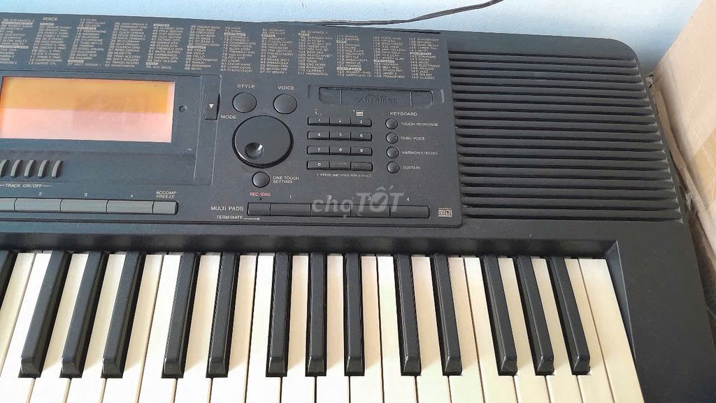 xat yamaha psr 520