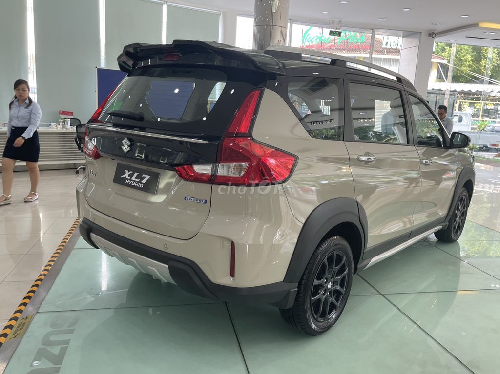 Suzuki XL7 Hybrid 2025 Trắng Ngà, 100% Trước bạ. Mua bán Ô tô tại Quận Tân Bình Tp Hồ Chí Minh được đăng bởi Suzuki World Phổ Quang Chính hãng hình 5