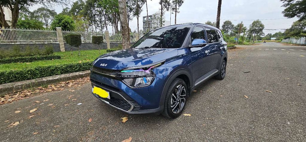 KIA Carens 2024 IVT. Mua bán Ô tô tại Quận Bình Thuỷ Cần Thơ được đăng bởi Lam Nguyễn hình 4