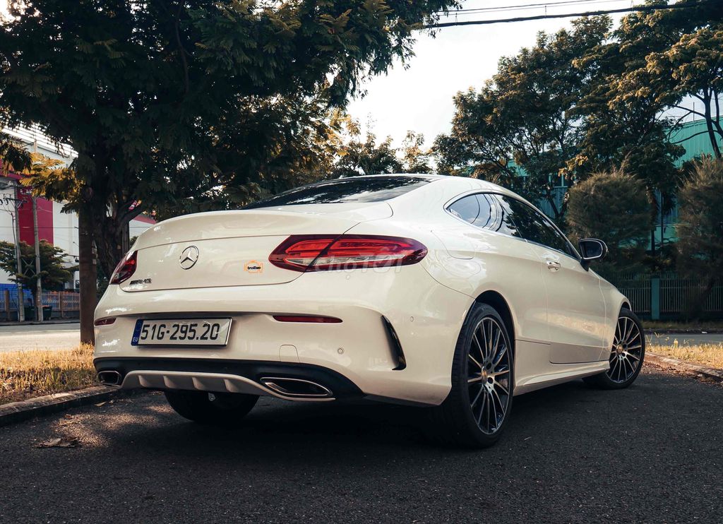Mercedes Benz C Class 2017 C300 Coupe - 32000 km. Mua bán Ô tô tại Quận Tân Phú Tp Hồ Chí Minh được đăng bởi phat hình 2
