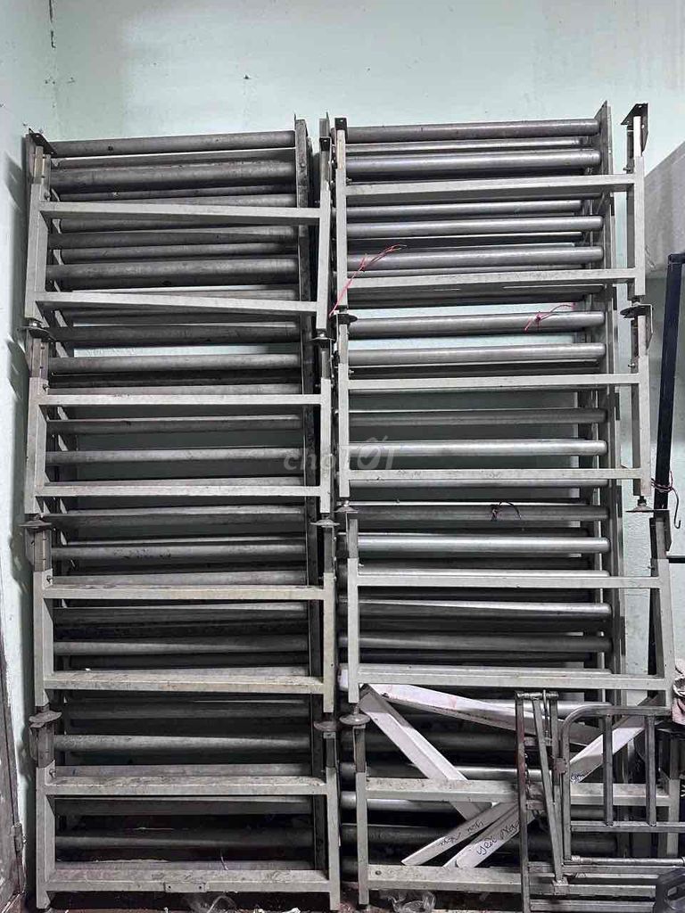 Dàn con lăn Ống kẽm 0.85m x 9.6m 150kg Xám. Mua bán Đồ chuyên dụng, Giống nuôi trồng tại Quận Tân Bình Tp Hồ Chí Minh được đăng bởi Yến Nga hình 1