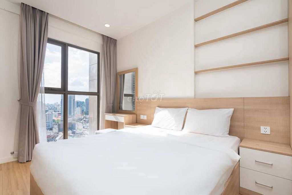 CHO THUÊ PENTHOUSE TÔN THẤT THUYẾT Q4 - 3PN2WC 105M² FULL THẤT Ở LIỀN