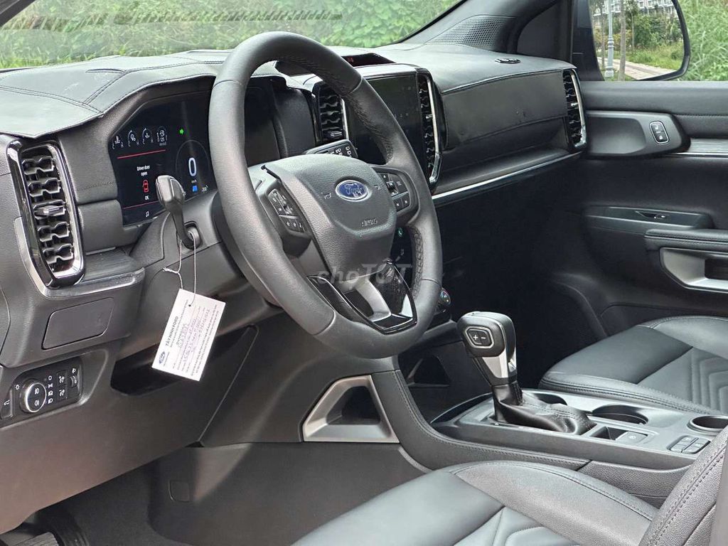 FORD EVEREST TITANIUM- 2000 km. Mua bán Ô tô tại Thành phố Thủ Đức Tp Hồ Chí Minh được đăng bởi Ms Hiệp  hình 9