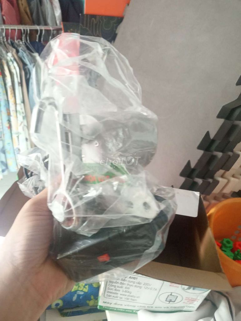 Máy đưa võng Sbaby AH01. Mua bán Mẹ và bé tại Quận 7 Tp Hồ Chí Minh được đăng bởi nguyễn phứng  hình 1