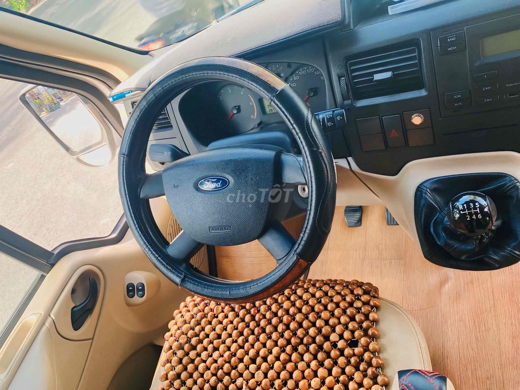 Ford Transit 2017. Mua bán Ô tô tại Quận Thốt Nốt Cần Thơ được đăng bởi Nguyen Phat hình 8
