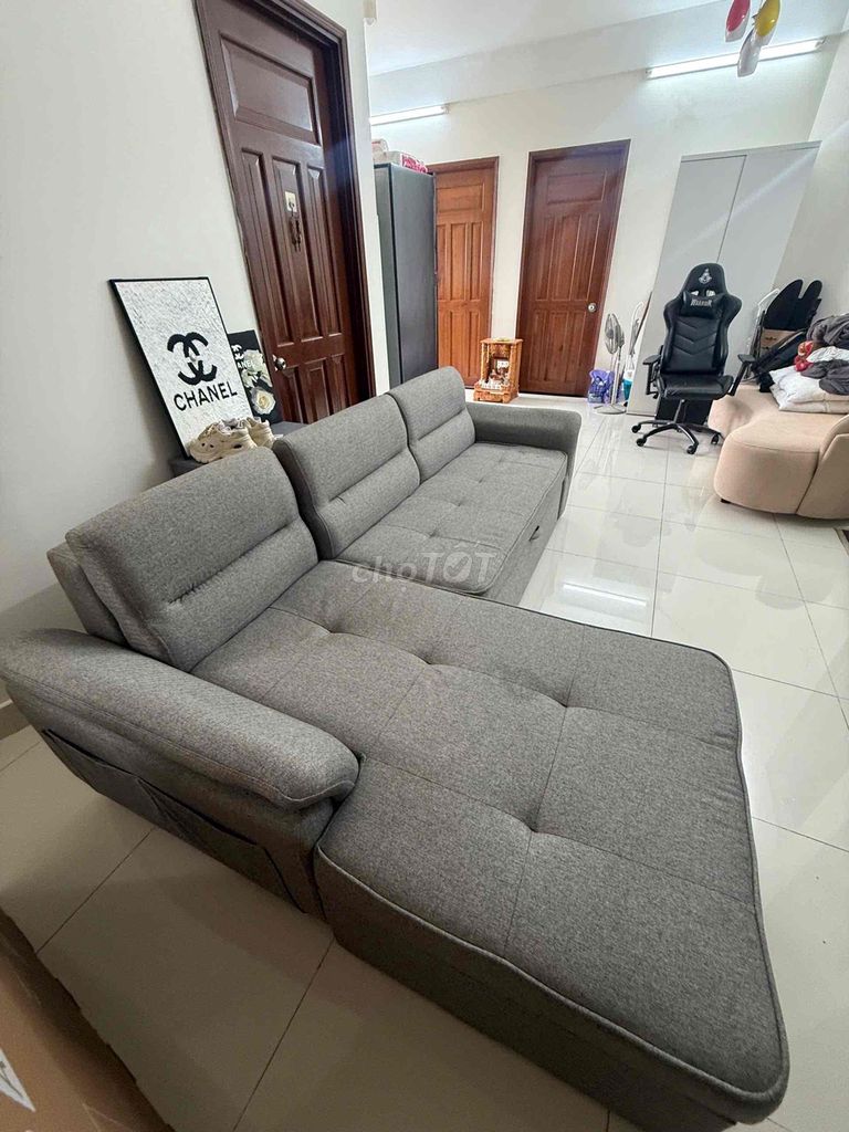 Sofa Vải Xám 1m6 - 1m8. Mua bán Bàn ghế tại Quận 4 Tp Hồ Chí Minh được đăng bởi Jason Vu hình 1