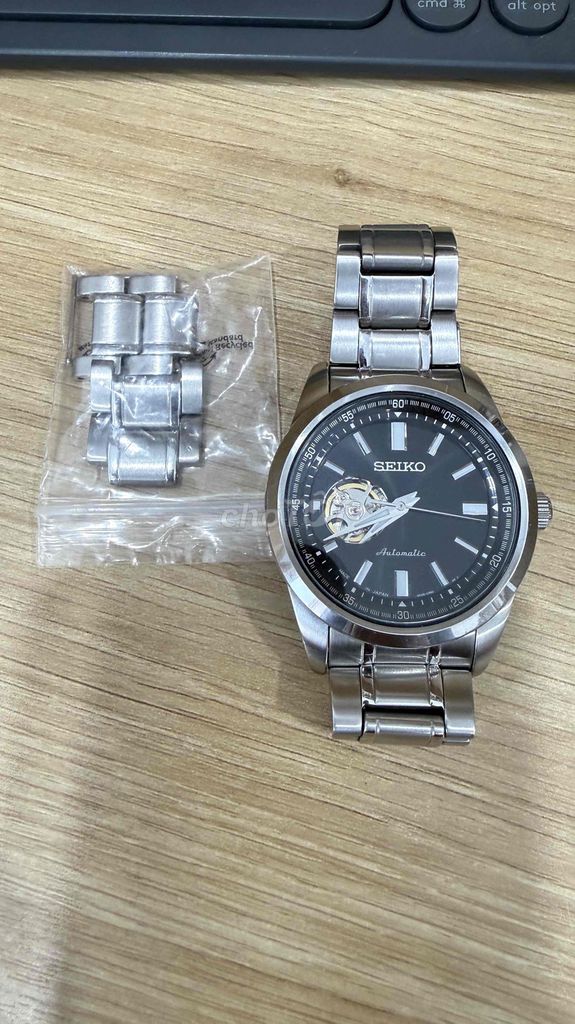 Đồng hồ Seiko Nam Thép không gỉ Bạc. Mua bán Đồng hồ tại Thành phố Nha Trang Khánh Hòa được đăng bởi pet hình 1