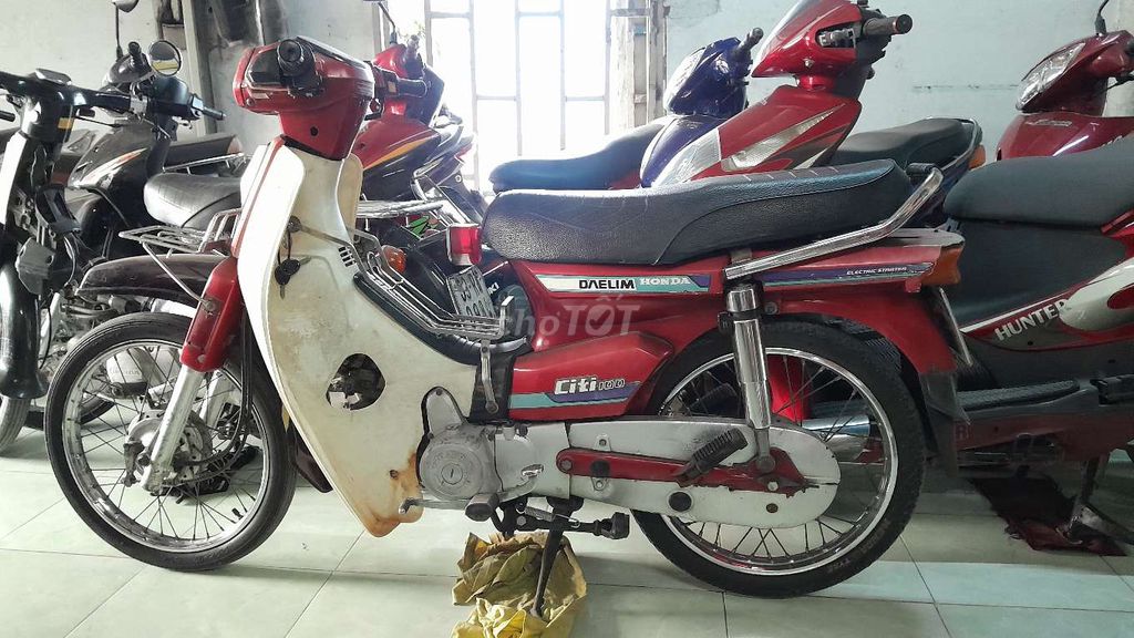 Daelim Honda Citi 100 Đỏ, Trắng. Mua bán Xe máy tại Quận Bình Tân Tp Hồ Chí Minh được đăng bởi Mai Trâm hình 4