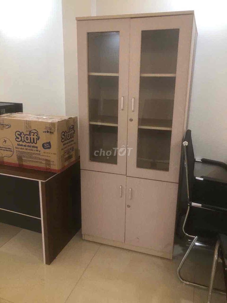 Tủ kệ Gỗ Nâu nhạt Gia đình Văn phòng. Mua bán Tủ, kệ gia đình tại Quận Bắc Từ Liêm Hà Nội được đăng bởi lê vy hình 1