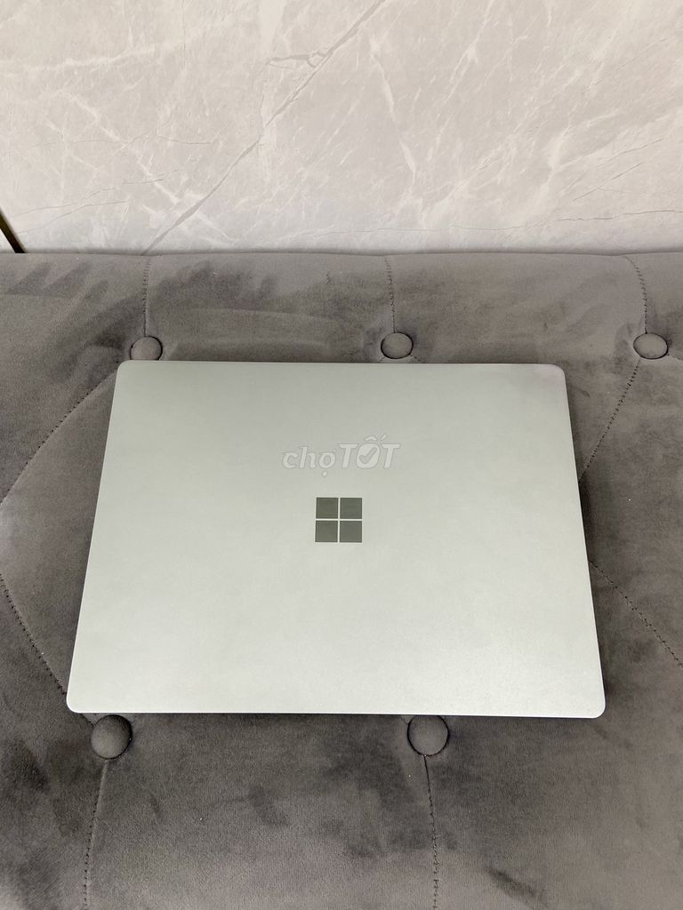 Surface Laptop Go 2 i5-1145G7 8G 256G 12' HD TOUCH