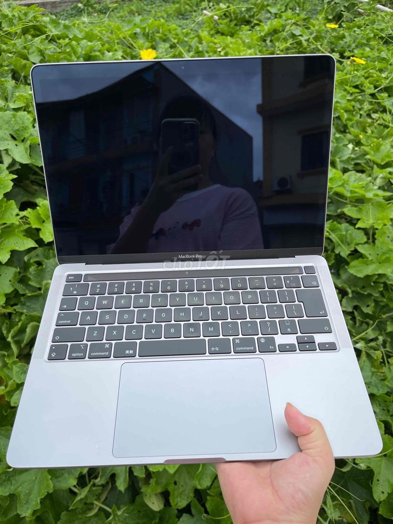 Apple MacBook Pro M2 13.3 inch 8GB/512GB Like New. Mua bán Laptop tại Thành phố Bắc Ninh Bắc Ninh được đăng bởi Lương Bích Luyên  hình 1