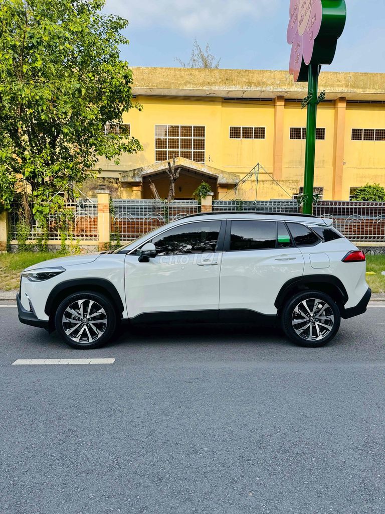 Toyota Cross V 2022 20.000Km (Full lịch sử hãng). Mua bán Ô tô tại Quận Ninh Kiều Cần Thơ được đăng bởi Lê Minh Trí hình 4