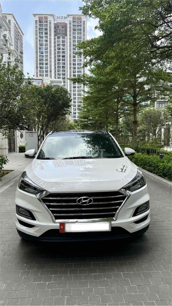 Cần bán Hyundai Tucson 2.0L 2020 máy Dầu Đặc biệt. Mua bán Ô tô tại Quận Nam Từ Liêm Hà Nội được đăng bởi Việt Khắc hình 1