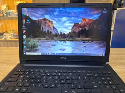 Laptop Dell vostr***0U. Mua bán Laptop tại Quận Thanh Xuân Hà Nội được đăng bởi Phùng Thị Mai
