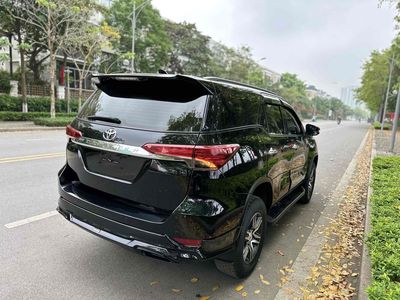 Bán xe Toyota Fortuner 2018