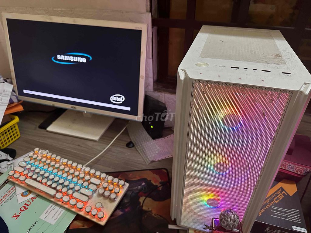 Máy tính để bàn chơi game Trắng. Mua bán Máy tính để bàn tại Quận Tân Bình Tp Hồ Chí Minh được đăng bởi quốc chung hình 1