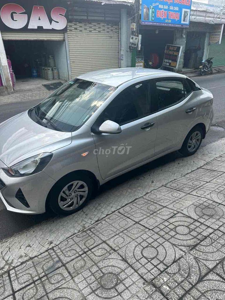 Hyundai Grand i10 2022 xe cực mới rin 100%