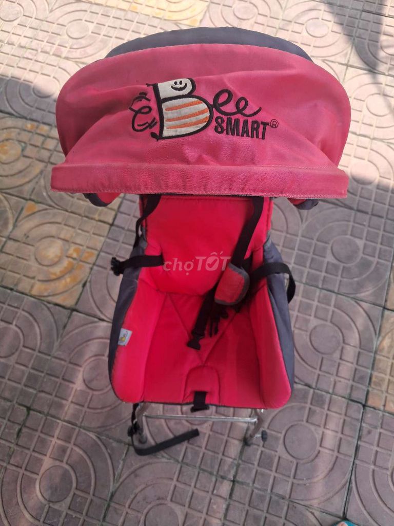 Ghế ngồi xe tay ga Bee Smart Đỏ. Mua bán Mẹ và bé tại Thành phố Sa Đéc Đồng Tháp được đăng bởi Han Doan hình 1