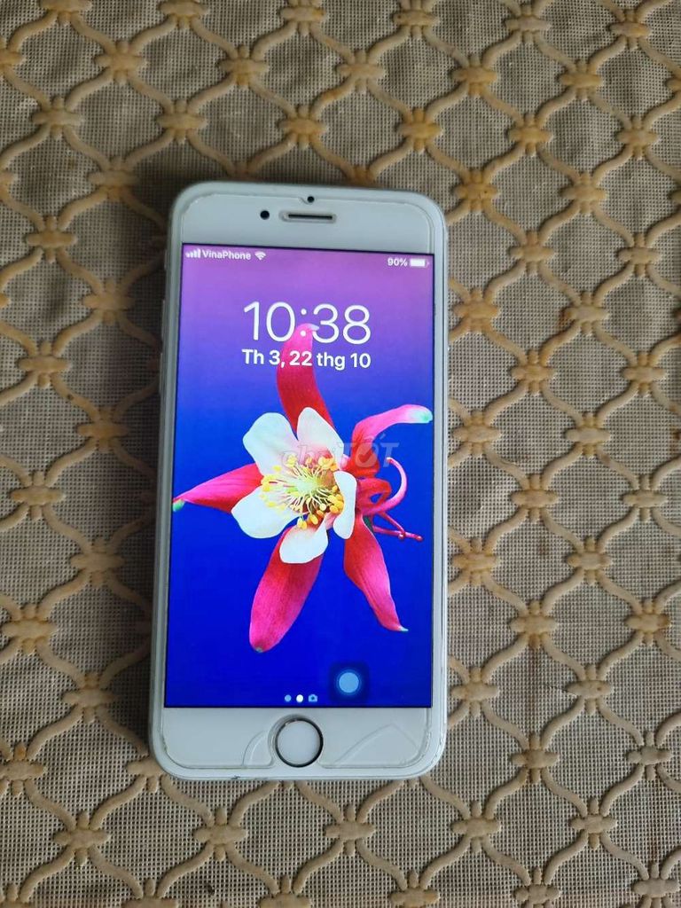 Iphone 6/64g ,, mvt còn lại xài ok