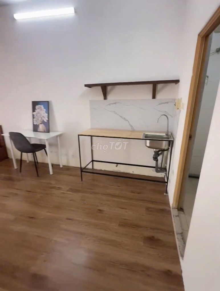 Номер в хостеле с открытым балконом, 3,9 этаж, Hai Ba Trung
