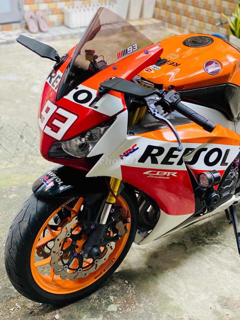 CBR1000RR ABS. Mua bán Xe máy tại Quận Tân Bình Tp Hồ Chí Minh được đăng bởi GIA TÚ hình 5
