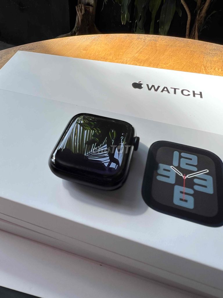 Apple Watch SE 2022 44mm. Mua bán Thiết bị đeo thông minh tại Thành phố Vũng Tàu Bà Rịa - Vũng Tàu được đăng bởi Phan Văn Duy hình 2